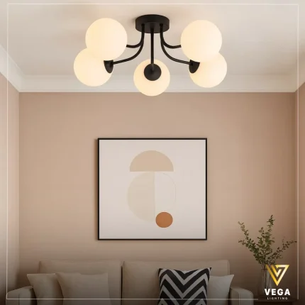 نجفة سقفية مودرن بخمس كرات زجاجية مضيئة بلون دافئ – نجفة سيليو