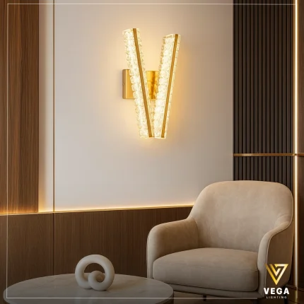 أبليك AUREV أوريف كريستال ذهبي ستانلس ستيل بتصميم حرف V مودرن