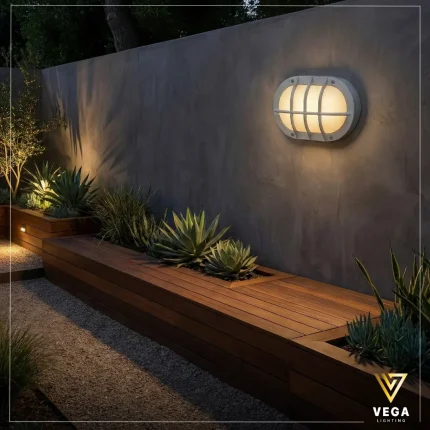 أبليك ليـفا أوت دور أسود بتصميم بيضاوي شبكي خارجي